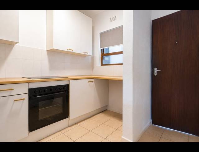 2 BEDROOM PROPERTY TO RENT IN WILROPARK